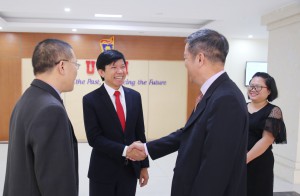  game đánh chắn online đổi thưởng
's Vice Rector Hoang Anh Tuan welcomes the delegation of Guangxi School of Foreign Studies