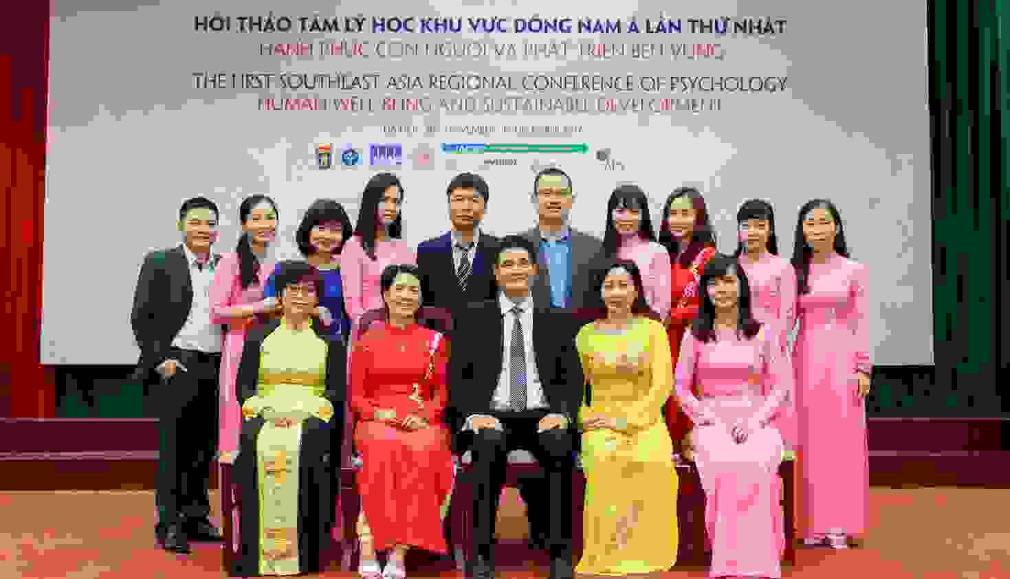 Chi bộ Khoa Tâm lý học: Chi bộ trong sạch, vững mạnh