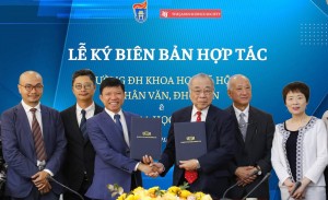 VNU- game đánh chắn online đổi thưởng
 là trường đại học đầu tiên của Việt Nam được lựa chọn tham gia dự án tặng sách nghiên cứu của JSS