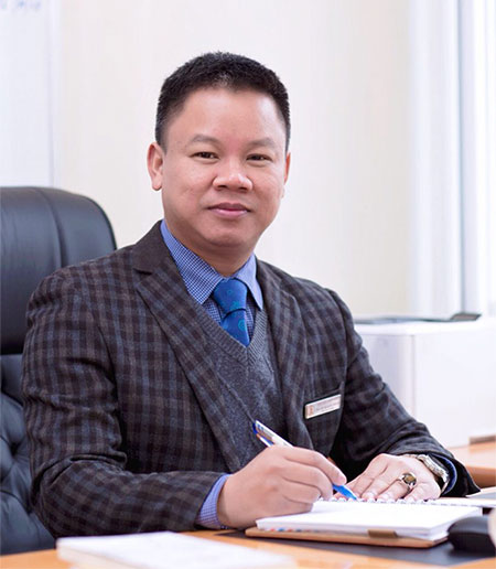 GS Khanh