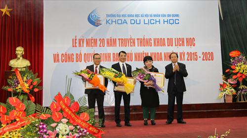 Khoa Du lịch học – 20 năm vẻ vang một chặng đường