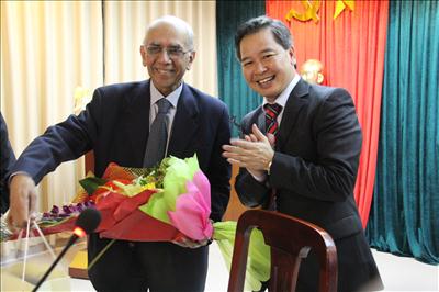 Meeting with former Indian Ambassador to Vietnam