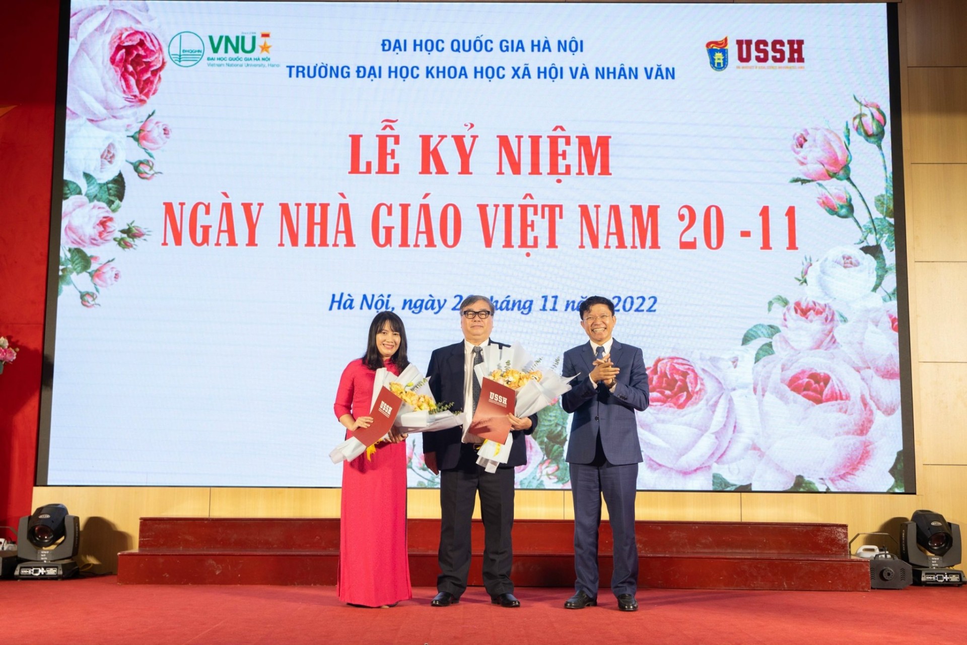 Học hàm GS và PGS